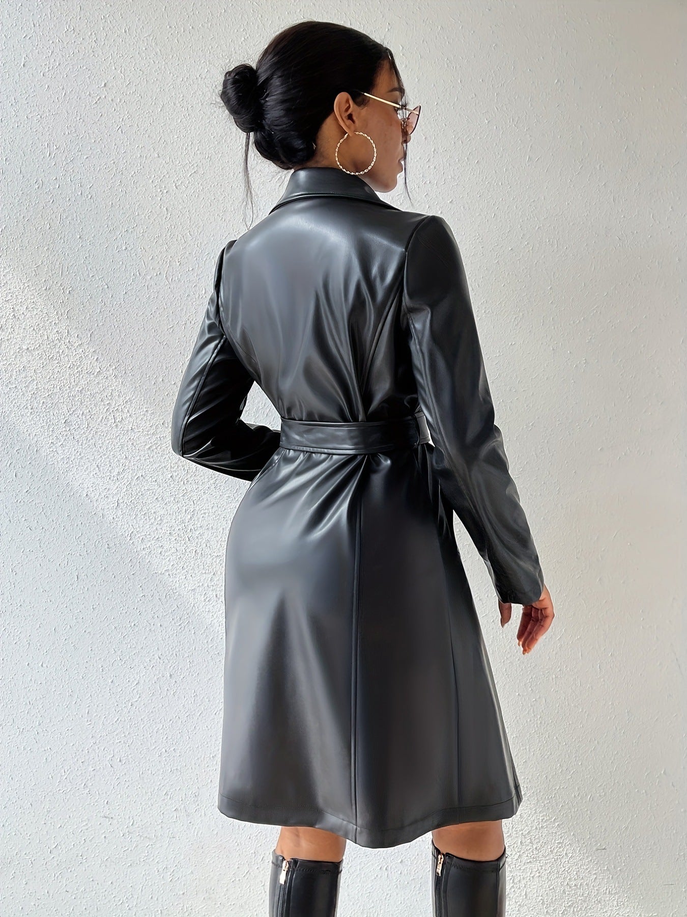 Manteau en cuir élégant et tendance