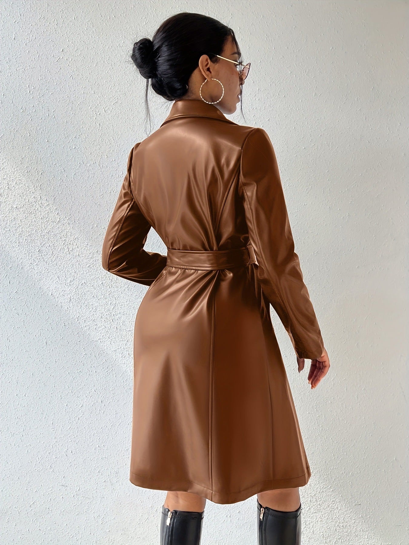 Manteau en cuir élégant et tendance